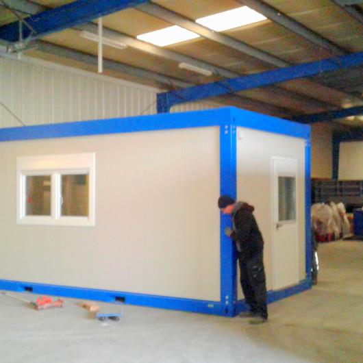 Delivery of a container office inside